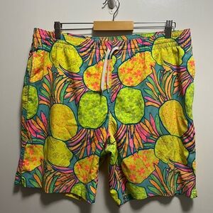 Chubbies "The Thigh-napples" swim trunks neon pineapple pattern Men’s Size XL